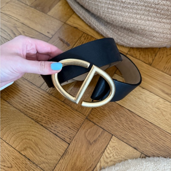 Streets Ahead Black and Gold Belt Leather Accessory main image 2